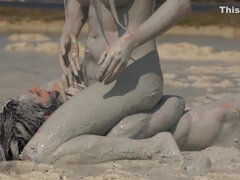 Nazryana - Silver Mud With Queen Snake