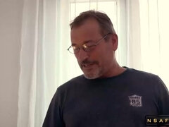 お尻, デカ尻, 茶髪の, 爸, ディルド, バック, 馬乗り, ティーン