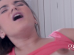 In den arsch, Arsch, Doppelpenetration, Europäisch, Fingern, Muschi, Russisch, Rasiert