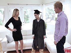 Leie, Grosser arsch, Grosse titten, Spermaladung, Milf, Mutti, Stiefmutter, Jungendliche (18+)