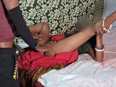 18 jaar, Tante, Erotisch, Huisgemaakt, Indisch, Zoenen, Moeder