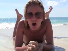Playa, Culo grande, Tetas grandes, Rubia, Morena, Madres para coger, Desnudo, Al aire libre