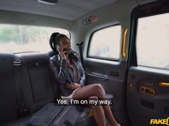 Cunnilingus, Culo, Coche, Ébano, Atragantadas, Tetas naturales, Coño, Puta