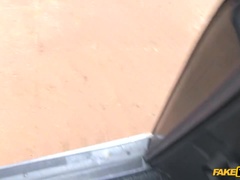 素人, お尻, デカパイ, フェラチオ, 車, 指いじり, オマンコ, 喫煙