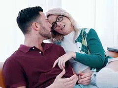Blasen, Besamung, Spermaladung, Brille, Zierlich, Muschi, Jungendliche (18+)