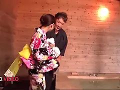 Amateur, Asiático, Mamada, Morena, Japonés, Madres para coger, Sauna, Gritar