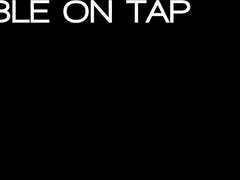 Tetas grandes, Tetona, Consolador, Estilo perrito, Sexo duro, Lamidas, Perforación, Coño