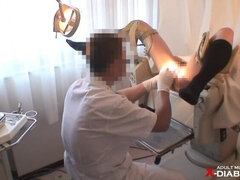 Médico, Japonés, Tetas