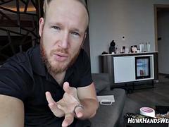 Tussi, Grosser arsch, Blasen, Braunhaarige, Handjob, Hardcore, Sohn, Titten