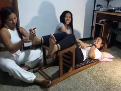 Amateur, Asiatique, Pieds, Fille latino, Lesbienne, Thaïlandaise