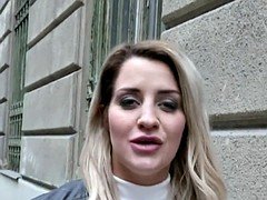 Despelote, Enorme, Al aire libre, Público, Estudiante