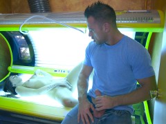 Sucer une bite, Clito, Masturbation, Mère que j'aimerais baiser, Maman, Piercing, Tatouage, Adolescente