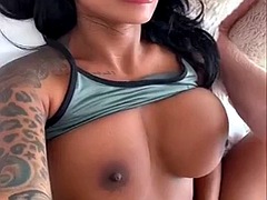 Asiatisch, Grosse titten, Indonesisch, Milf, Titten