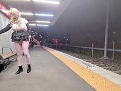 Amarrada, Atragantadas, Sexo duro, Consolador enorme, Masturbación, Montar, Transexual, Tetas