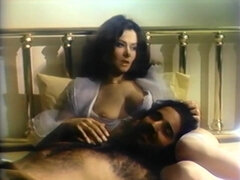 Mamada, Corridas, Erótico, Italiano, Orgía, Medias largas, Clasico