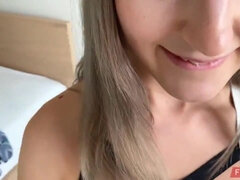 Blonde, Plantureuse, Couple, Tir de sperme, Hard, Seins naturels, Adolescente, Nénés