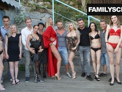 素人, フェラチオ, 家族, 手コキする, ハードコア, メイド, オナニー, オージー
