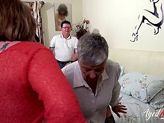 ぽっちゃり, デカパイ, イギリス人, 巨乳な, チン, お婆さん, 叫ぶ, 三人