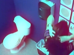 Leie, Fingern, Hd, Masturbation, Öffentlich, Titten, Toilette, Uniform
