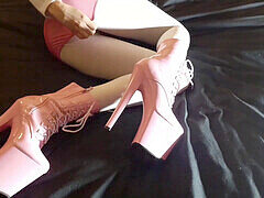 Tacones, Pantaletas, Sexo soft