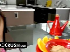 Éjaculation interne, Papa, En levrette, Hd, Petite femme, Chevaucher, Adolescente, Nénés