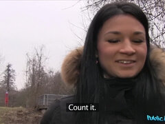 Любители, Минет, Брюнетки, В машине, Сперма на лице, На природе, От первого лица, На публике