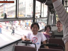 Amateur, Sucer une bite, Bus, Gorge profonde, De plein air, Public, Adolescente, Pute