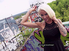 Mamada, Corridas, Alemán, Mamá, Al aire libre, Público, Realidad, Tetas