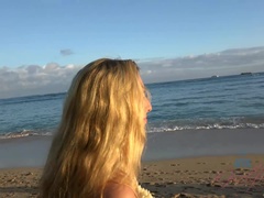 Leie, Strand, Füsse, Fussjob, Freundin, Handjob, Höschen, Pov