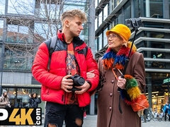 18 ans, Sucer une bite, Tchèque, Queue, En levrette, Mamie, Hd, Mature