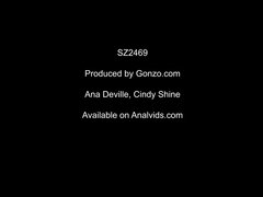 Anal, Mamada, Penetracion con puños, Grupo, Masturbación, Madres para coger, Sexo fuerte, Tetas