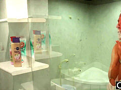 Incroyable, Salle de bains, Sucer une bite, Plantureuse, Collège université, Tir de sperme, Faciale, Adolescente