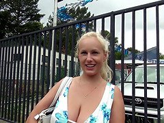 フェラチオ, 巨乳な, Hd, マッサージ, 淫乱熟女, 母, ヤリマン, 濡れ