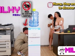 デカ尻, デカパイ, フェラチオ, バック, Hd, ラティーナ, 現実, タトゥー