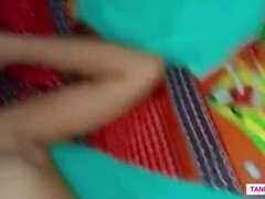 Spermaladung, Indisch, Lecken, Muschi, Rasiert