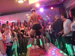 Lieveling, Pijpbeurt, Bruinharig, Interraciaal, Orgie, Feest, Doordringend, Realiteit