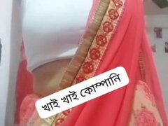 Bangladeshi Nubile Unwraps And Faps For Bf