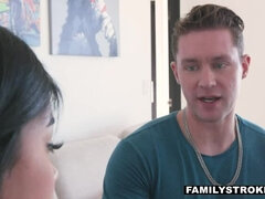 Morena, Corridas, Polla, Estilo perrito, Familia, Sexo duro, Montar, Afeitado