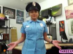 Amateur, Nana, Sucer une bite, Argent, Nue, Police