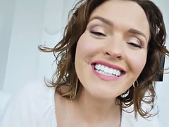 Nana, Sucer une bite, Brunette brune, Mamie, Branlette thaïlandaise, Pov, Adolescente