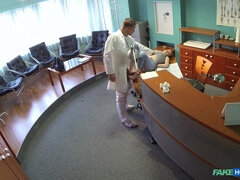 Доктор, Ноги, Фетиш, Ласковые ручки, В офисе, Сперма, Сквиртинг, Подглядывание