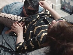 ブルガリア人, 浮気者, 中出し, ドレス, Hd, 自家製, 淫乱熟女, フェラする