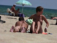 Amateur, Beach, Couple, Hd, Nudist, Voyeur