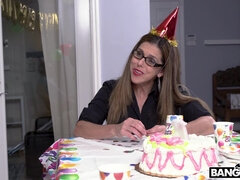 Morena, Besar, Cocina, Falda, Tatuaje, Adolescente