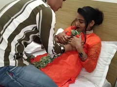 18 ans, Bisexuelle, Couple, Conversation vulgaire, Hard, Fait maison, Indienne, Rugueux