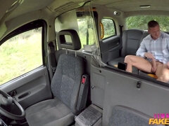 美女, フェラチオ, 茶髪の, 車, 気狂い, イマラチオ, オージー, 三人