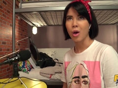 Aziatisch, Badkamer, Pijpbeurt, Bruinharig, Hardcore, Douche, Tiener, Tieten likken