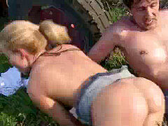 Анальный секс, Дочка, Ферма, Чудовищные размеры, На природе