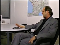 フランス人, オフィス