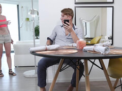 Linda, Corridas faciales, Tetas naturales, Bragas, Pequeña, Coño, Adolescente, Tetas